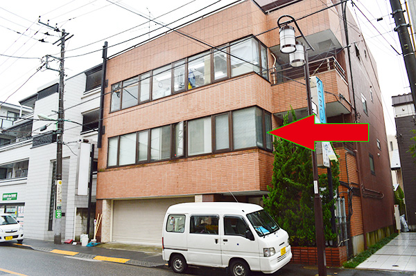 画像：本社ラディクスは、2Fでございます。